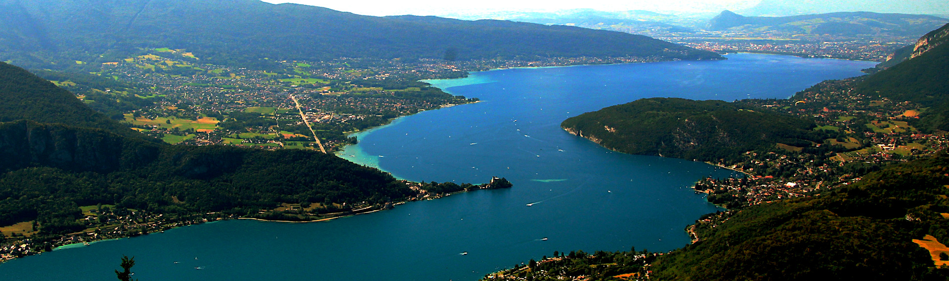 Lac d'Annecy - Vue aérienne Lac d'Annecy - Vue aérienne